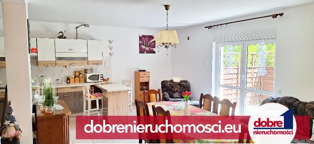 Dom wolnostojący 290.00 m²