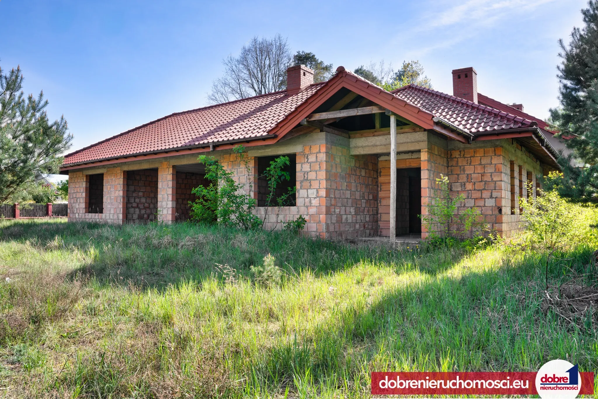 Dom wolnostojący 385.00 m²