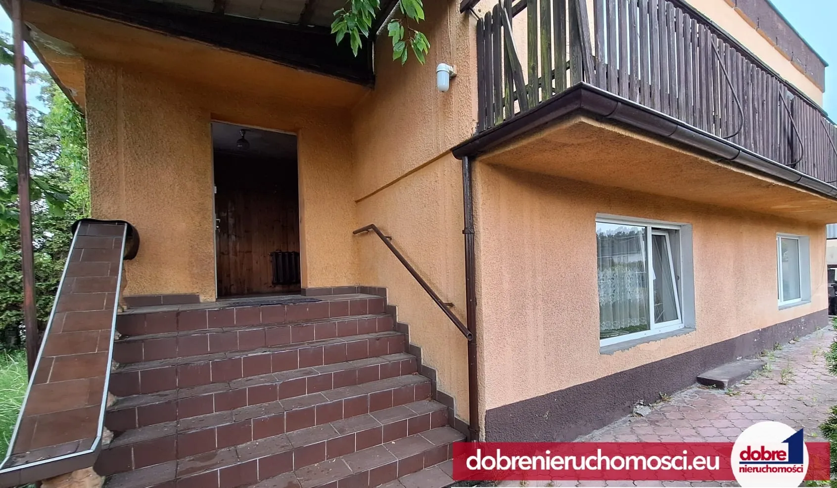 Dom wolnostojący 180.00 m²