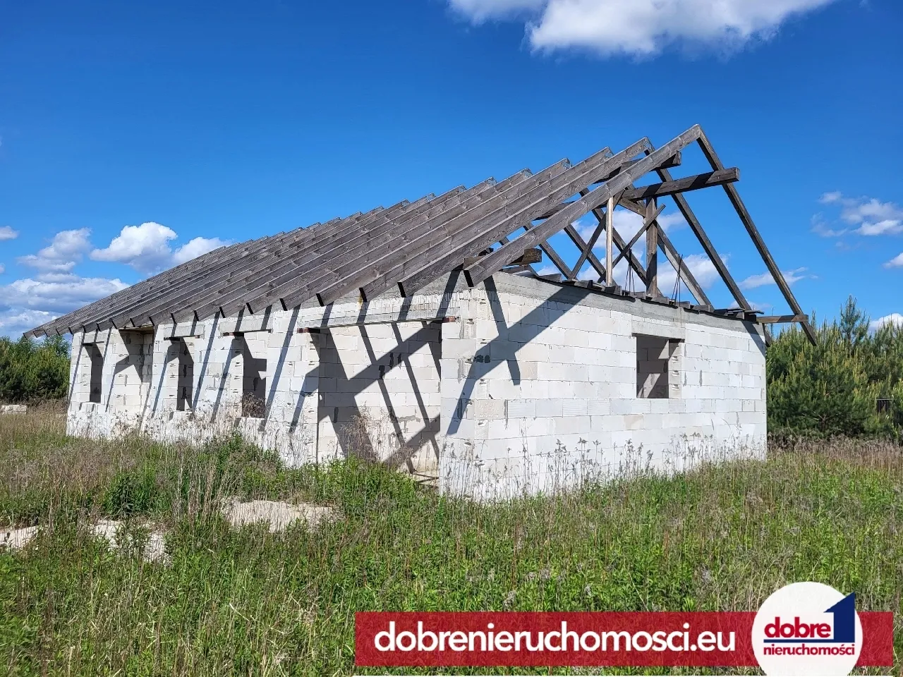 Dom wolnostojący 110.00 m²