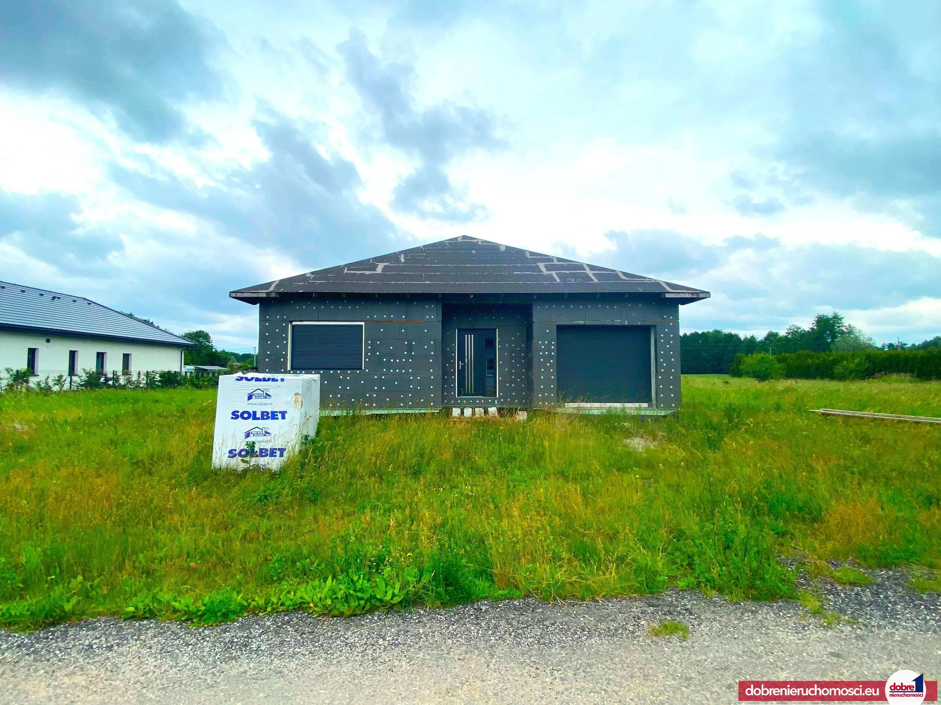 Dom wolnostojący 158.00 m²