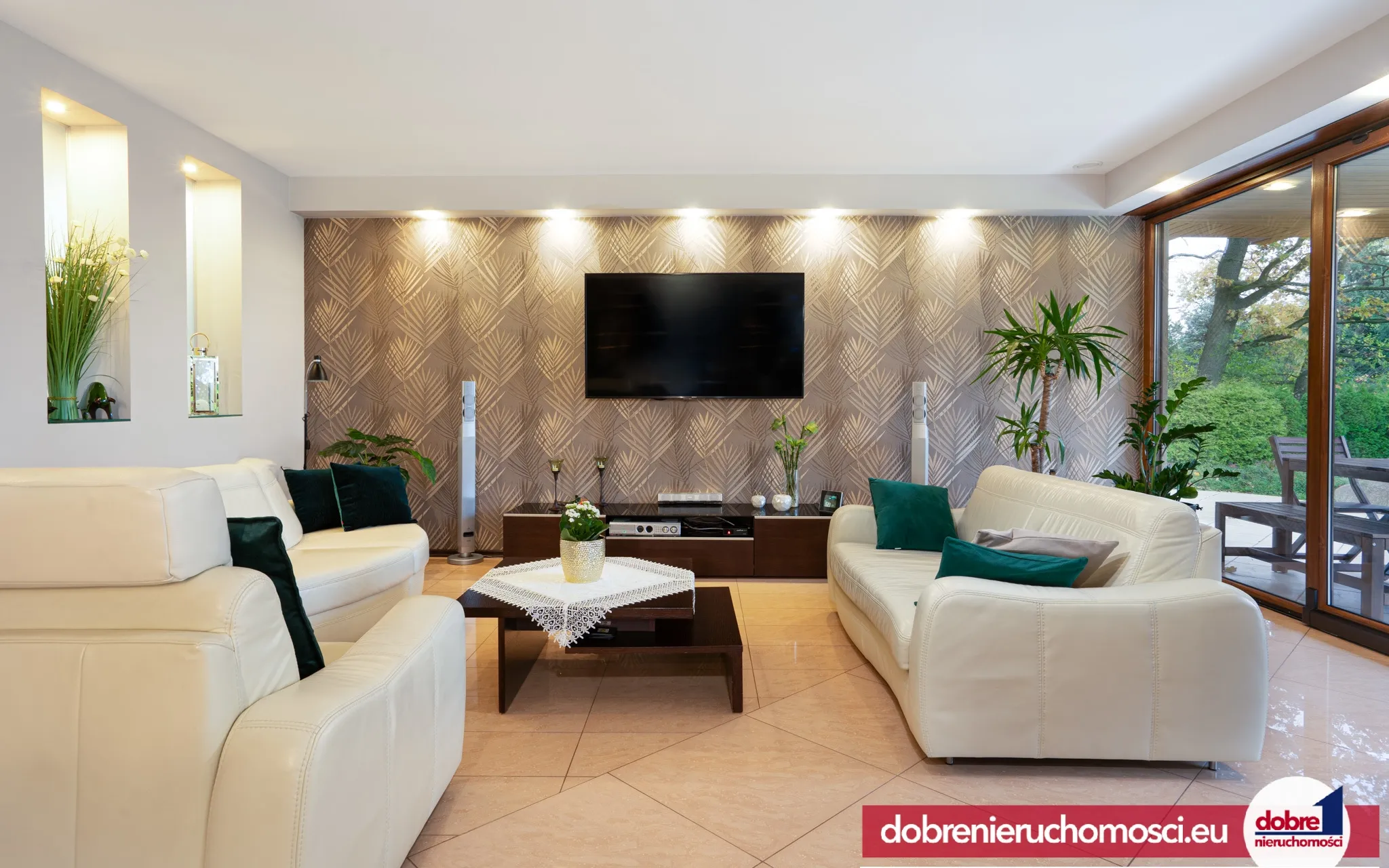 Dom wolnostojący 337.00 m²